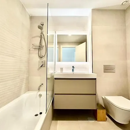 Beachside Haven Apartment *